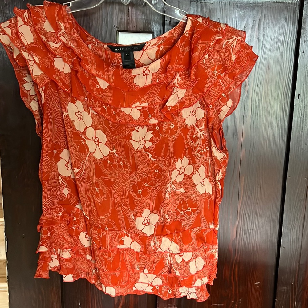 Marc Jacobs Silk Floral blouse 8